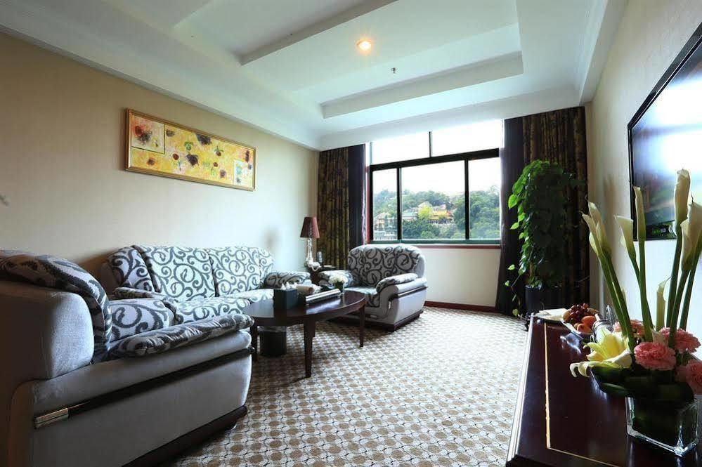 Peony Wanpeng Hotel Xiamen Exterior photo