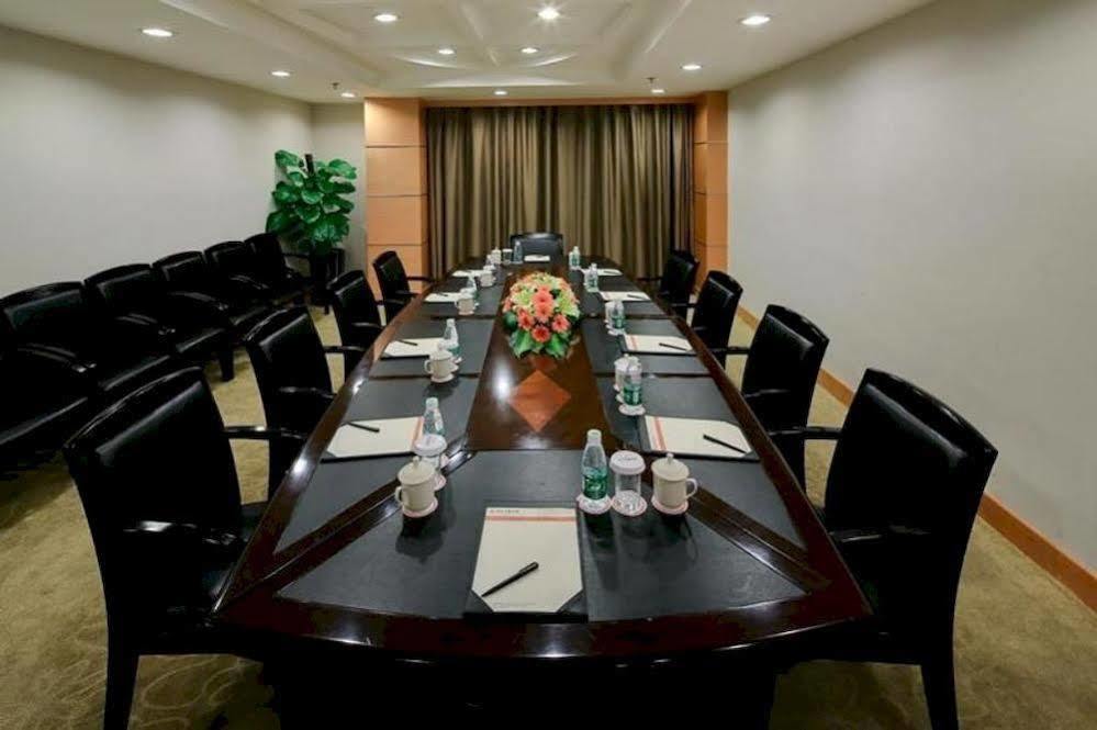 Peony Wanpeng Hotel Xiamen Exterior photo